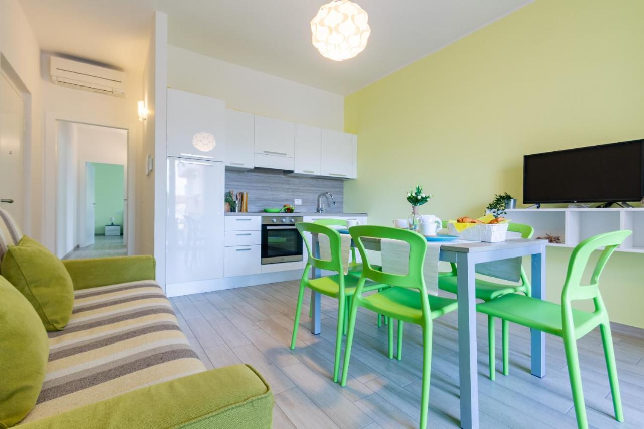 Апартаменты Giada 1P - Palazzina Laura Myho Casa Торторето Экстерьер фото