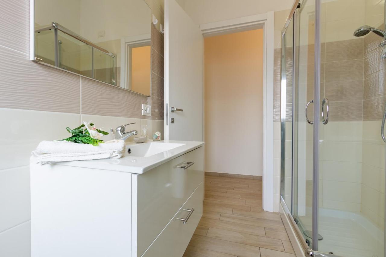 Апартаменты Giada 1P - Palazzina Laura Myho Casa Торторето Экстерьер фото